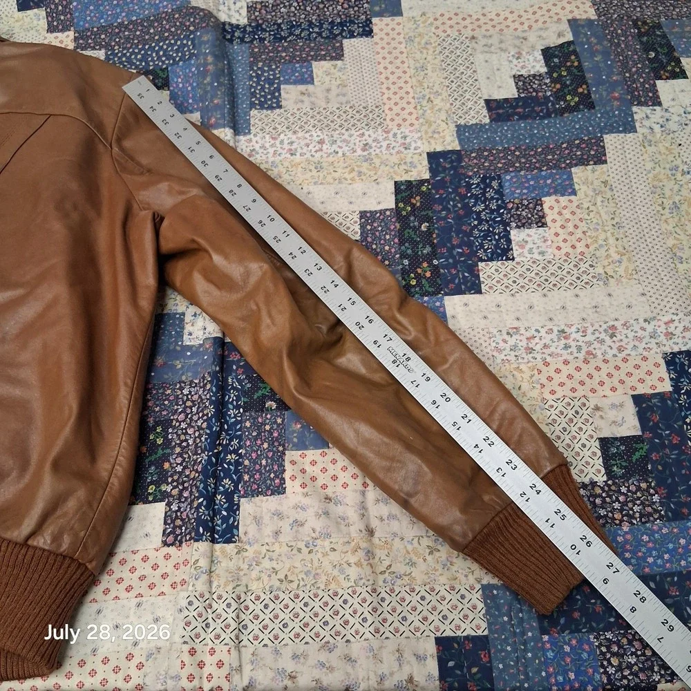 Vintage 80s Bermans Mens 48X Tan Leather Utility Bomber Removable Liner